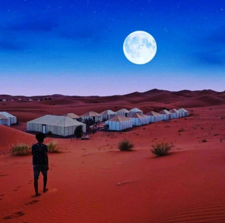 Merzouga Top Luxury Camp Экстерьер фото