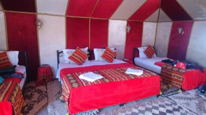 Merzouga Top Luxury Camp Экстерьер фото