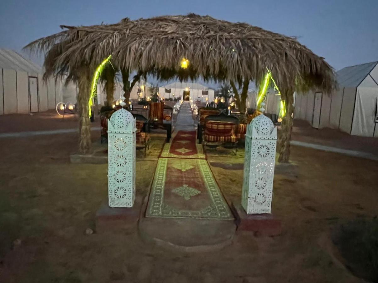 Merzouga Top Luxury Camp Экстерьер фото