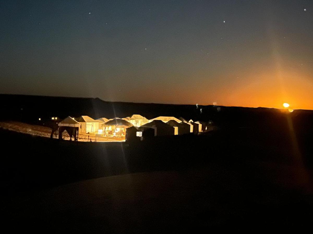 Merzouga Top Luxury Camp Экстерьер фото