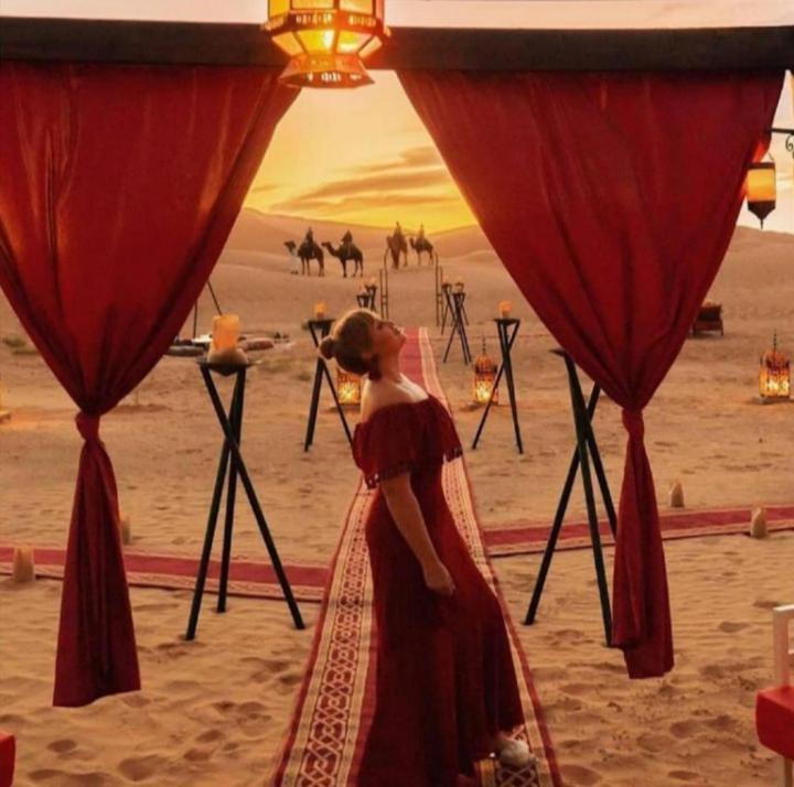 Merzouga Top Luxury Camp Экстерьер фото