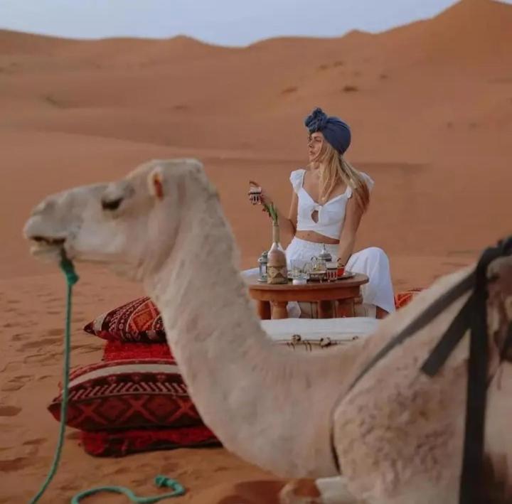 Merzouga Top Luxury Camp Экстерьер фото