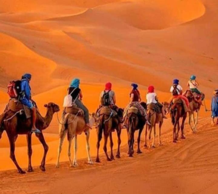 Merzouga Top Luxury Camp Экстерьер фото