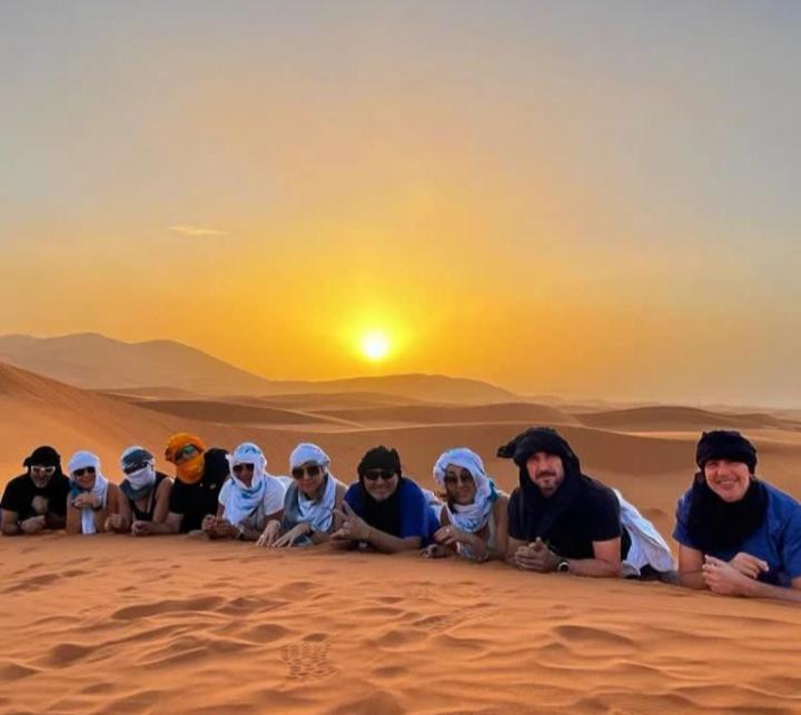 Merzouga Top Luxury Camp Экстерьер фото